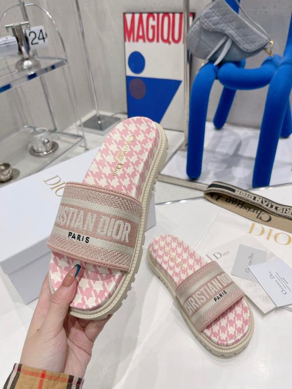 (Women) Dior Dway Canvas Slide 'Deep Nude' KCQ209IKE_S34U - KCQ209IKE_S34U