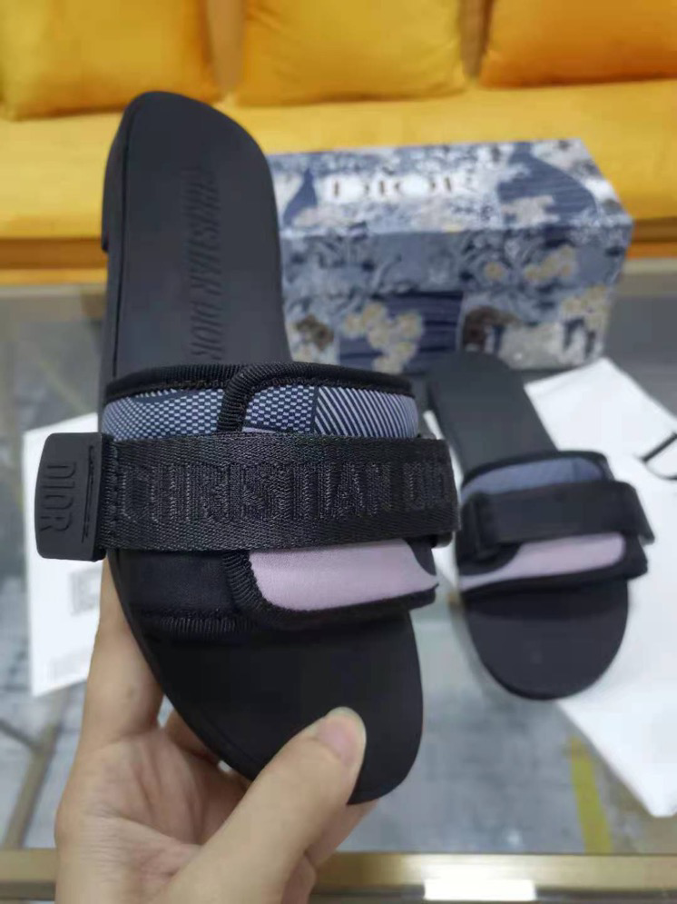 Dio(r)evolution sandal Dior Black