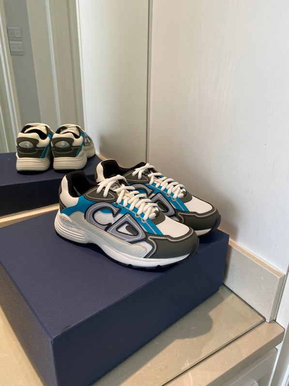 B30 SNEAKER Dior Beige With Blue And Olive Mesh