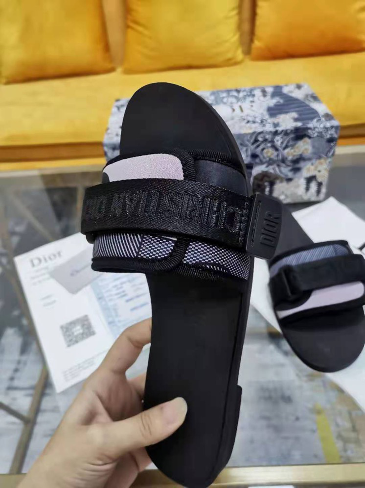 Dio(r)evolution sandal Dior Black