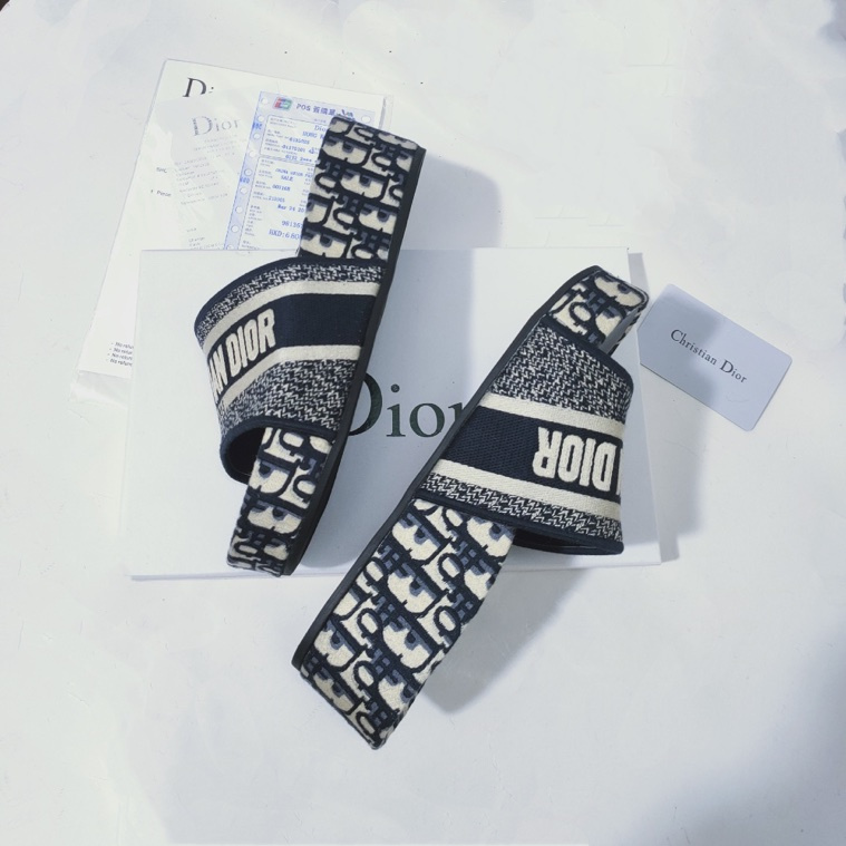 Dway Slide Deep Blue Embroidered Cotton | DIOR