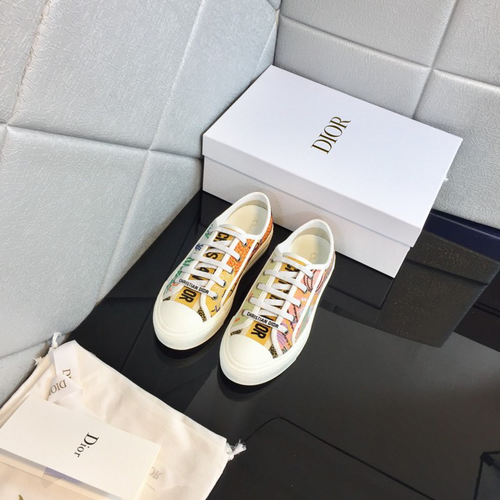 Dior Women Walk'N'Dior Sneaker Beige Multicolor Raffia Embroidered with Dior Petites Fleurs Motif