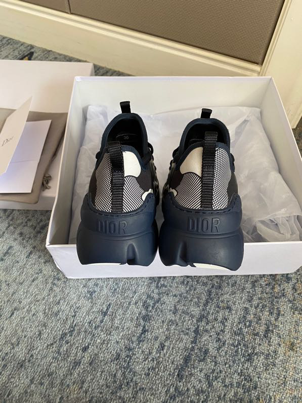 Dior D-connect Sneaker in Blue