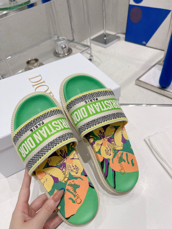 DIOR DWAY SLIDE