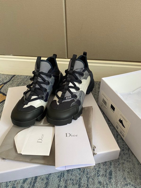 Dior D-connect Sneaker in Blue