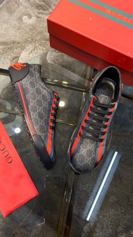 Gucci2024 New Breathable Board Shoes Black