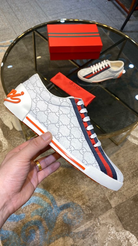 Gucci2024 New Breathable Board Shoes White