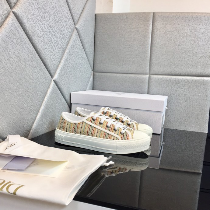 DIOR - Paris Pair of Walk'n'Dior sneakers