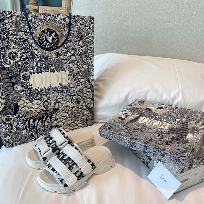 DIOR Alpha Sandal Beige And Black Dior Oblique Jacquard