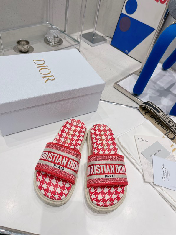 (Women) Dior DWay Slide 'Toile de Jouy Flowers Embroidered - Red' KCQ550TJE-S32W - KCQ550TJE-S32W