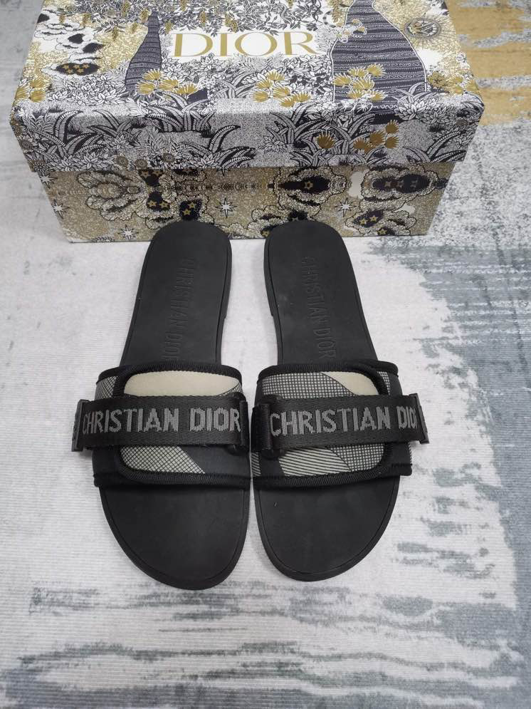 BNIB Christian Dior Revolution Oblique Slides Uber Black