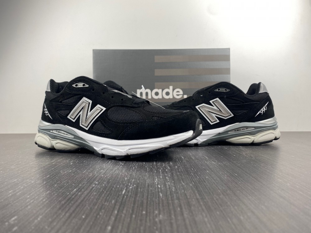 New Balance 990v3 Black Grey M990BS3
