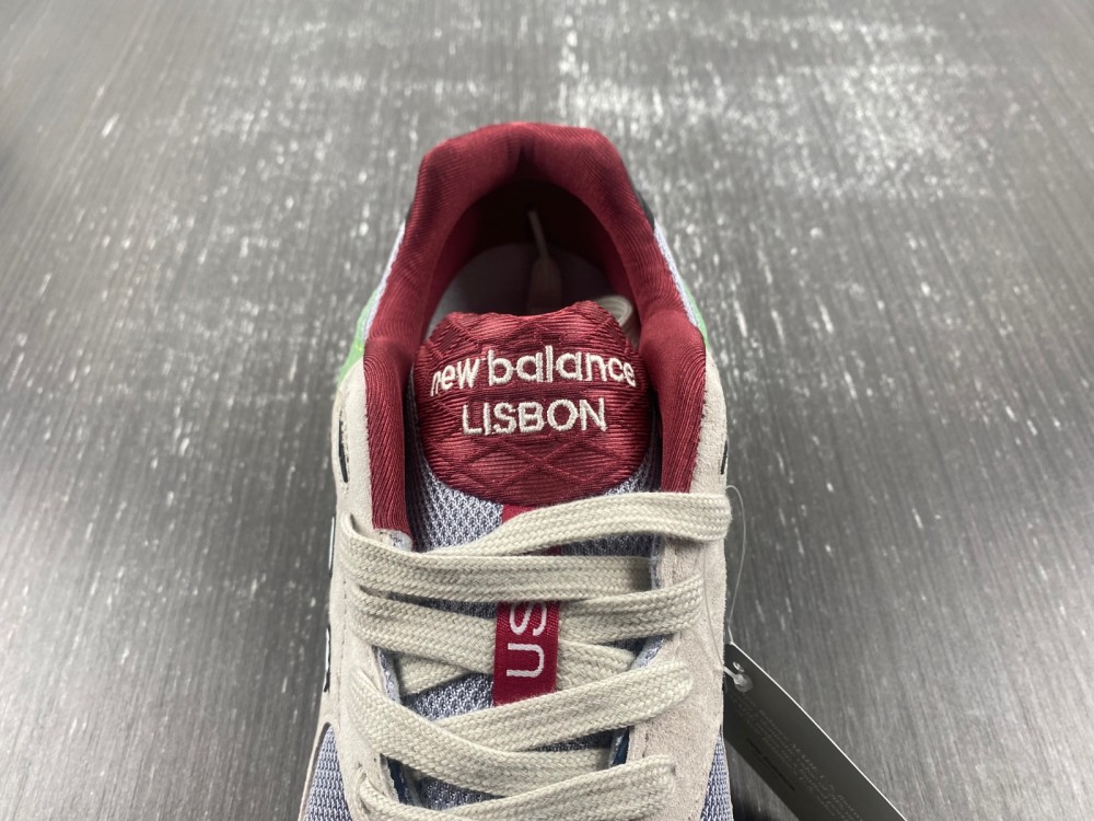 New Balance 990V1 Grey Red