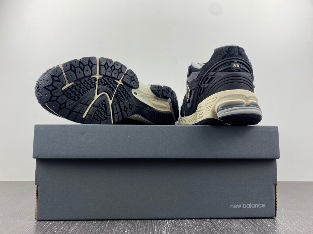 New Balance 1906 Black M1906DD