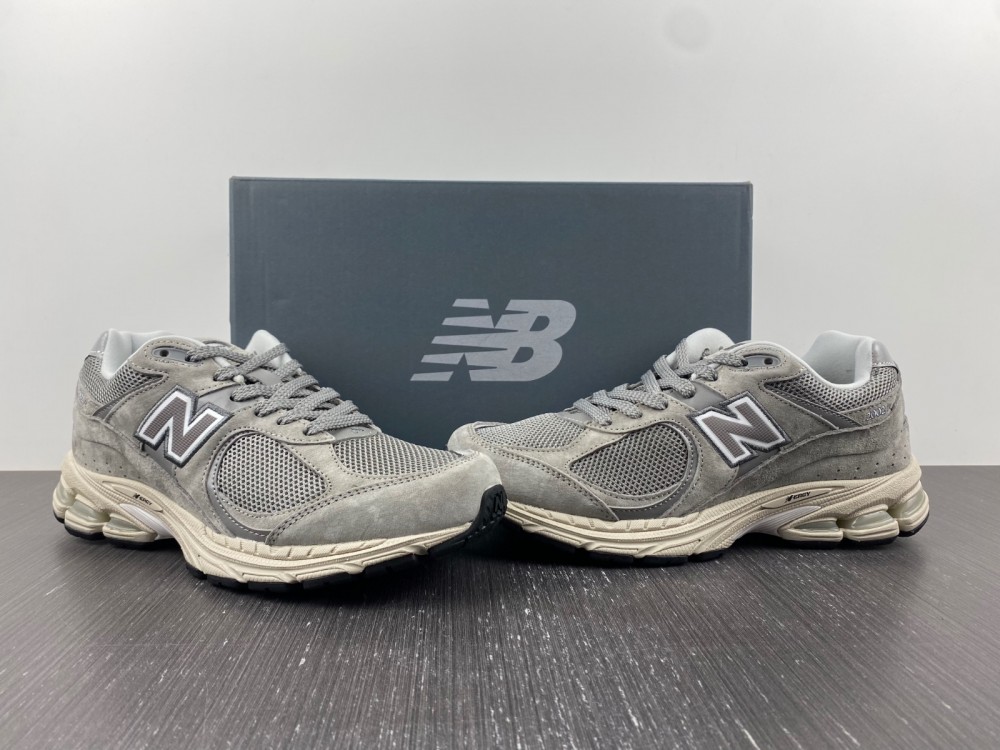 New Balance 2002R Marblehead Light Aluminum