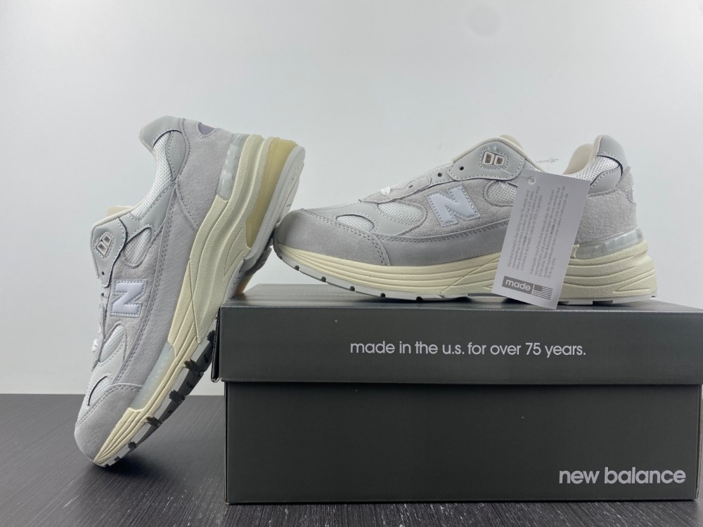 New Balance 992 'White Silver Nimbus Cloud' M992MD