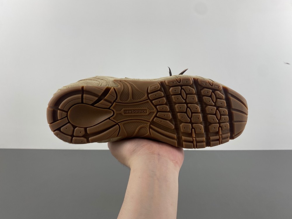 MIU MIU × New Balance WMNS 530 SL 