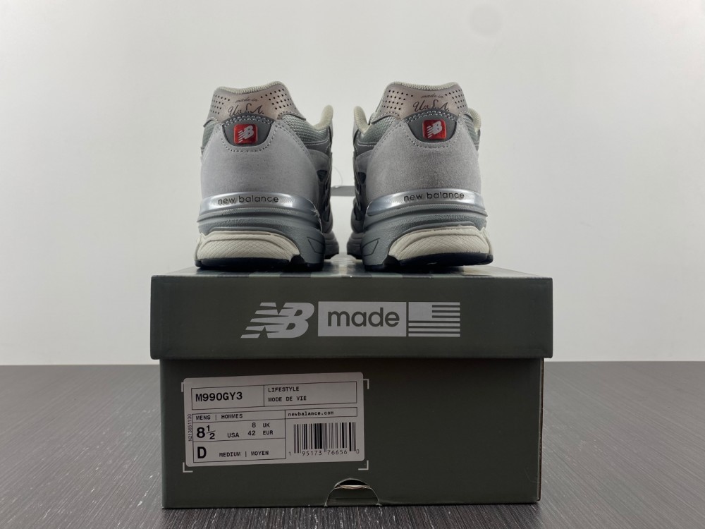 New Balance 990V3 Grey