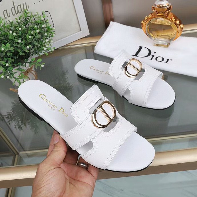 Dior Women 30 Montaigne Flat Thong Sandal White Calfskin