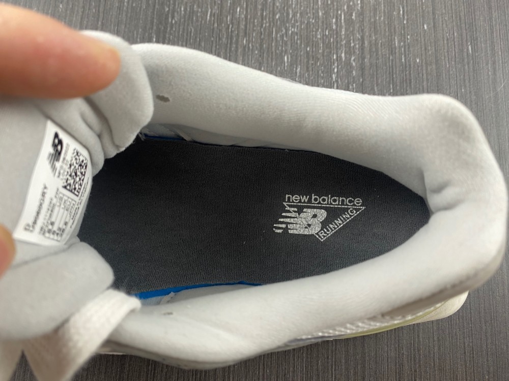 New Balance 9060 Rain Cloud