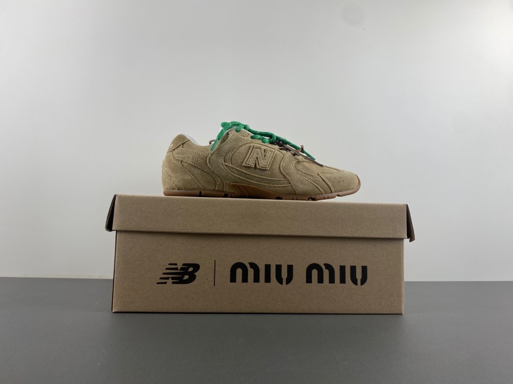 MIU MIU × New Balance WMNS 530 SL 