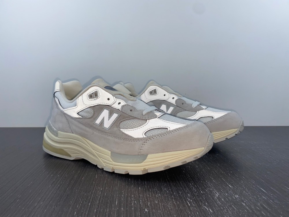 New Balance 992 'White Silver Nimbus Cloud' M992MD