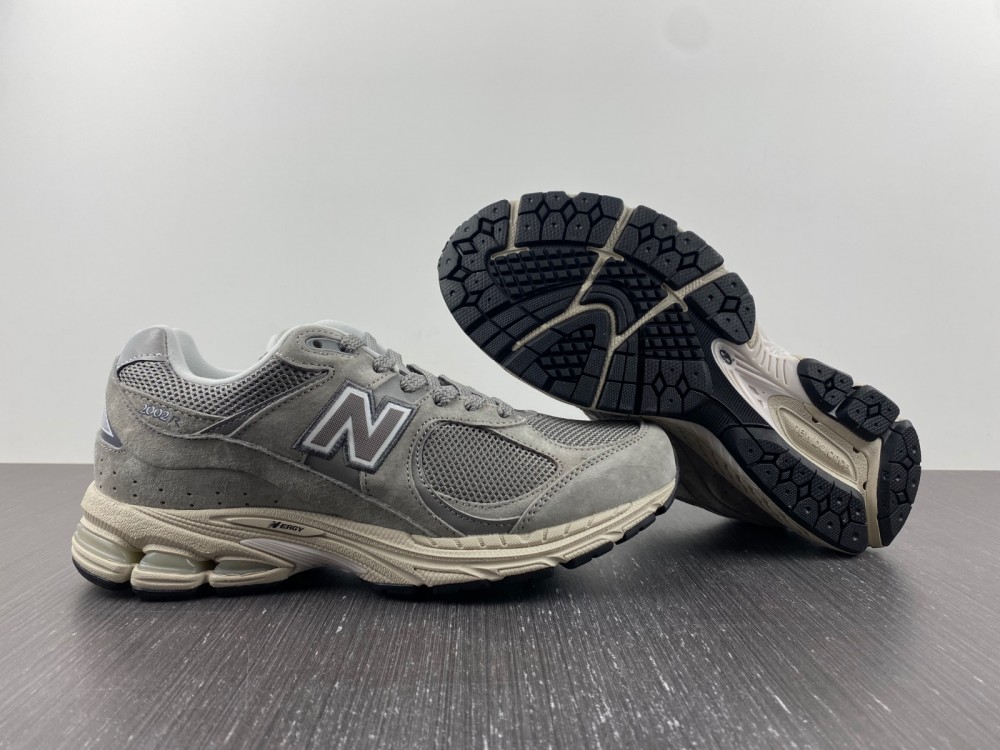 New Balance 2002R Marblehead Light Aluminum