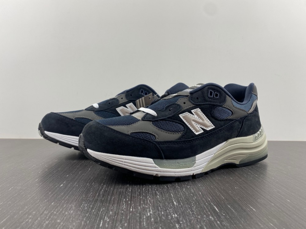 New Balance 993 - Navy / White