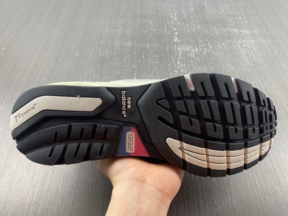 New Balance 992 Grey