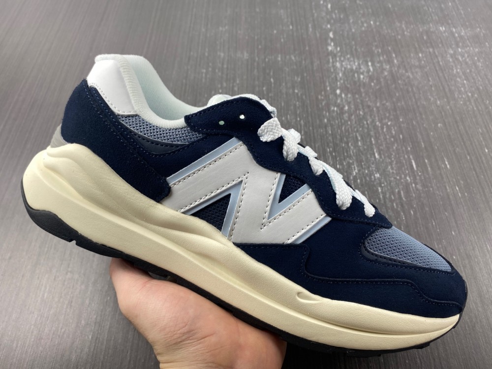 New Balance navy and white trainer