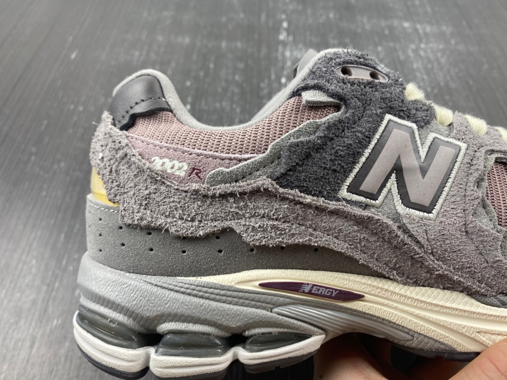 New Balance 2002R Protection Pack Dusty Lilac Grey | 2002R LILAC