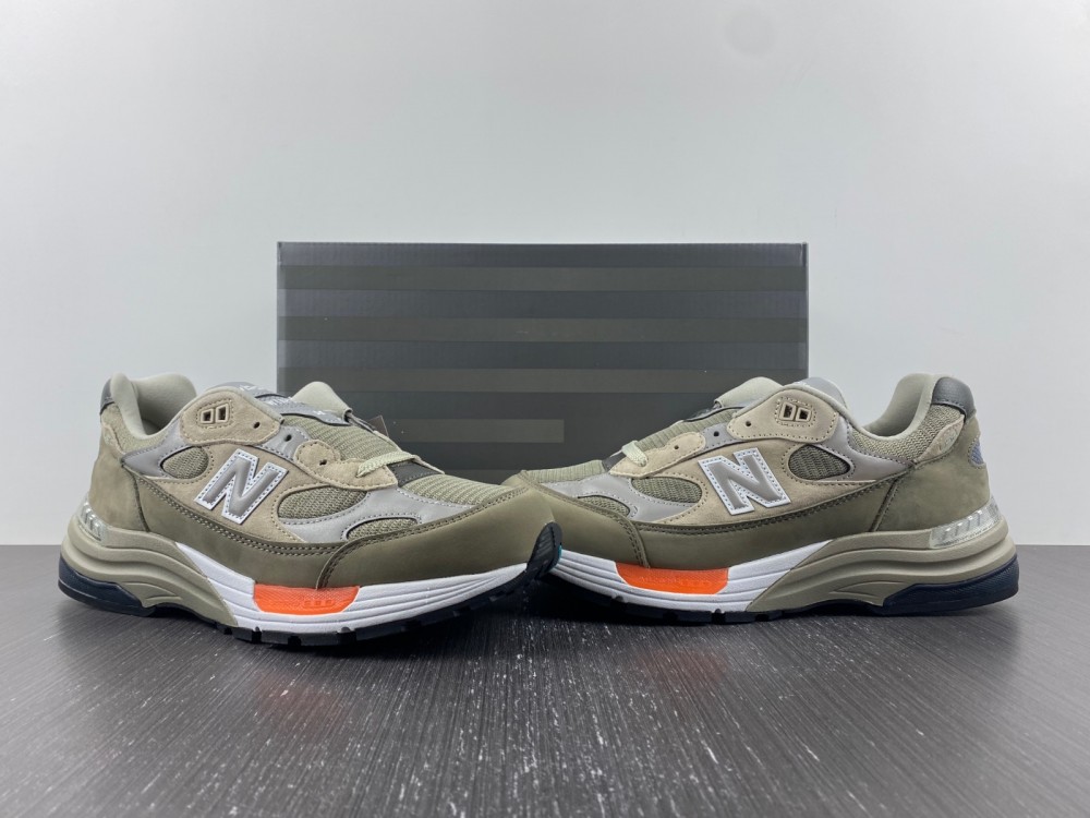 New Balance 992x Wtaps Olive