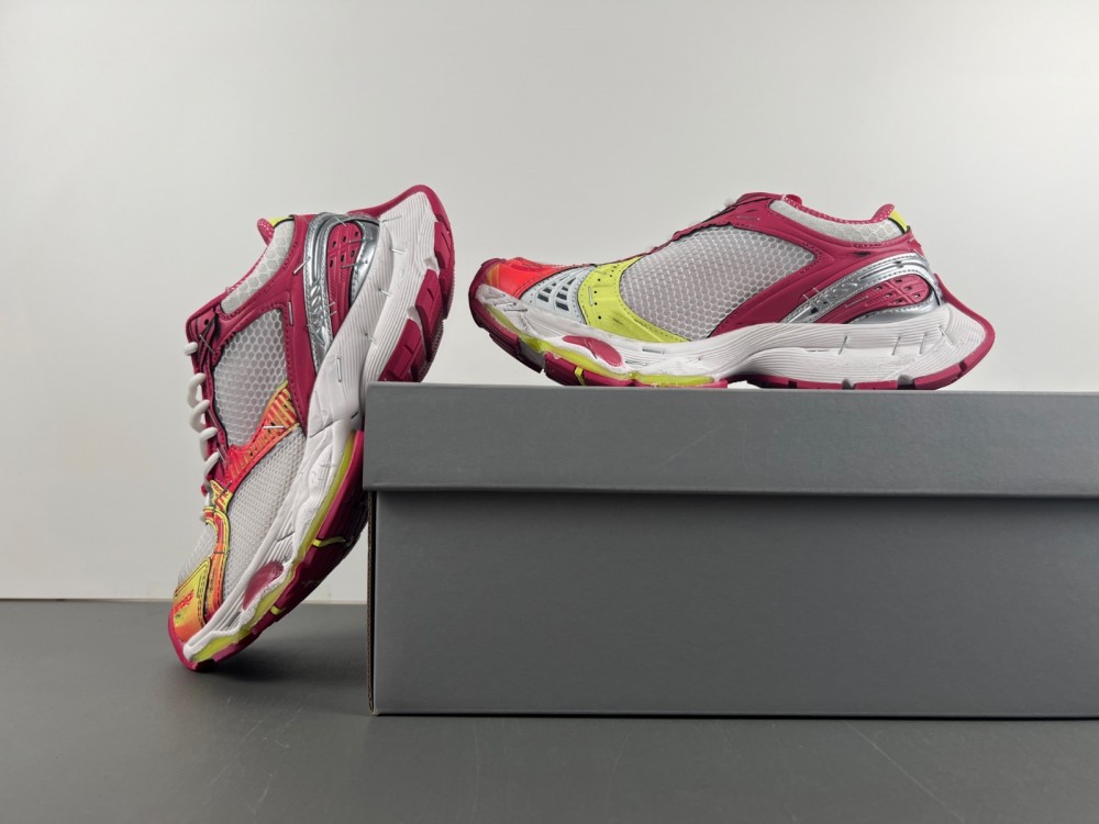 Balenciaga Stapler Sneaker White red fluorescent green