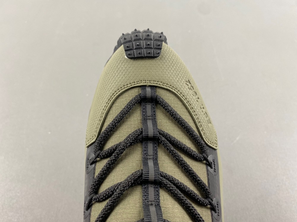 Moncler  Trailgrip Lite 2 Sneakers khaki