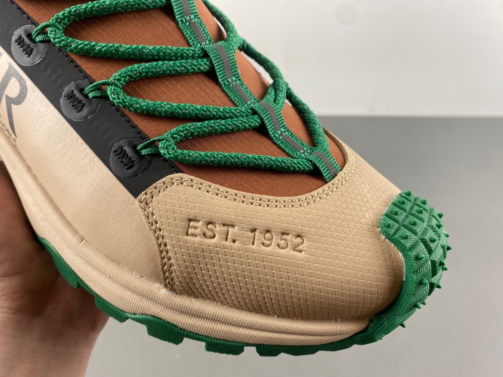 Moncler Trailgrip Lite 2 Sneakers Brown