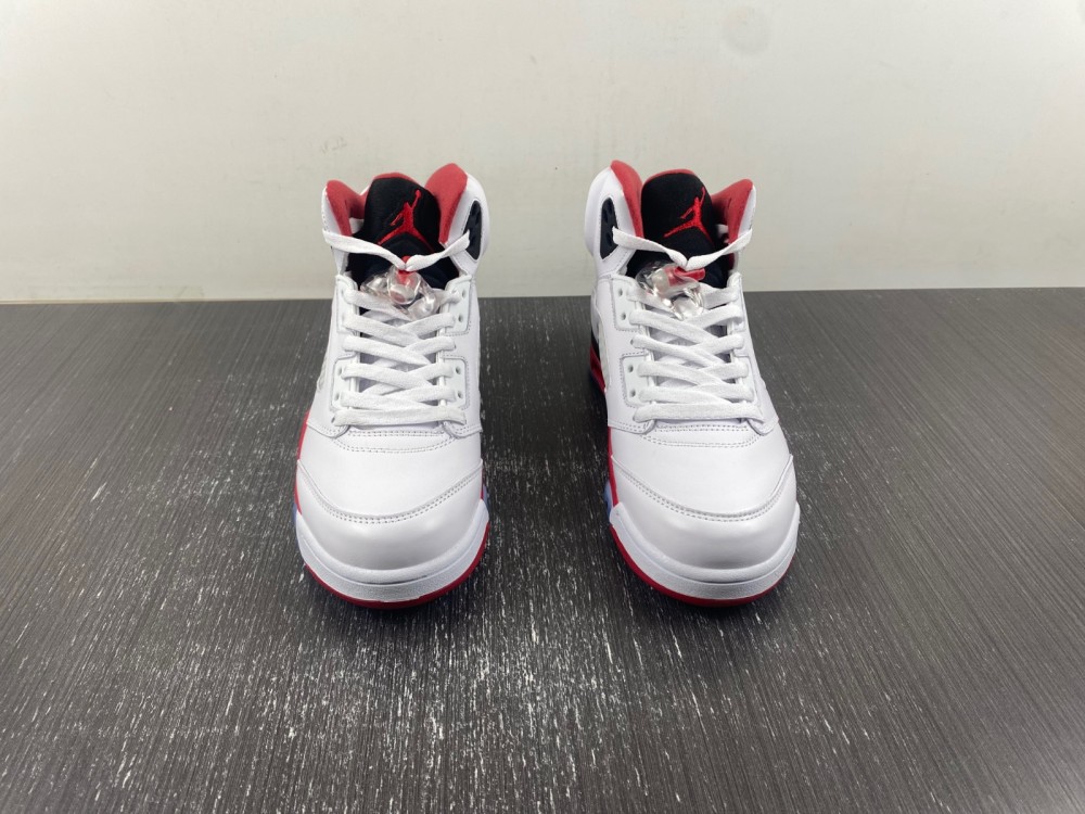 Air Jordan 5 “Fire Red” 136027-120