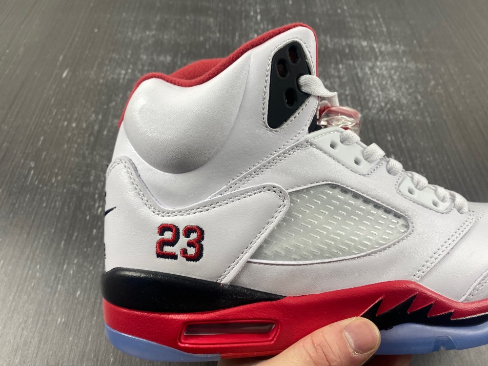 Air Jordan 5 “Fire Red” 136027-120