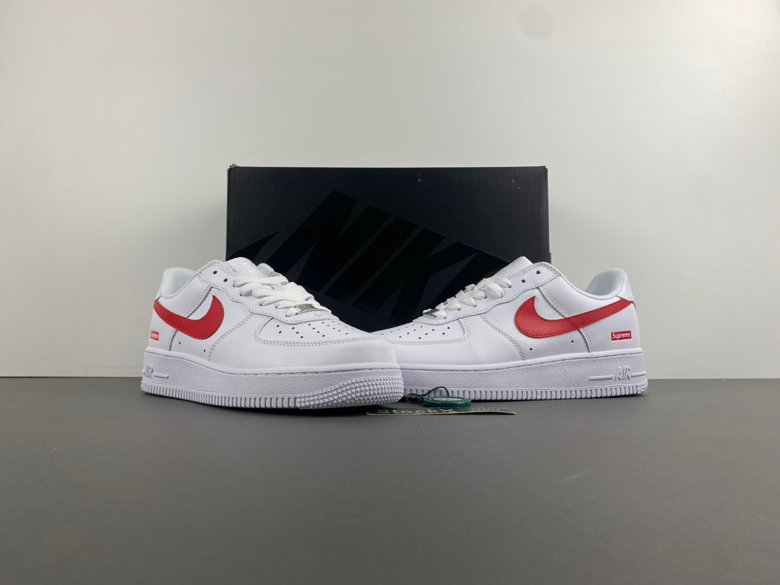 Nike Air Force 1 Low Supreme Shanghai Exclusive CU9225-101