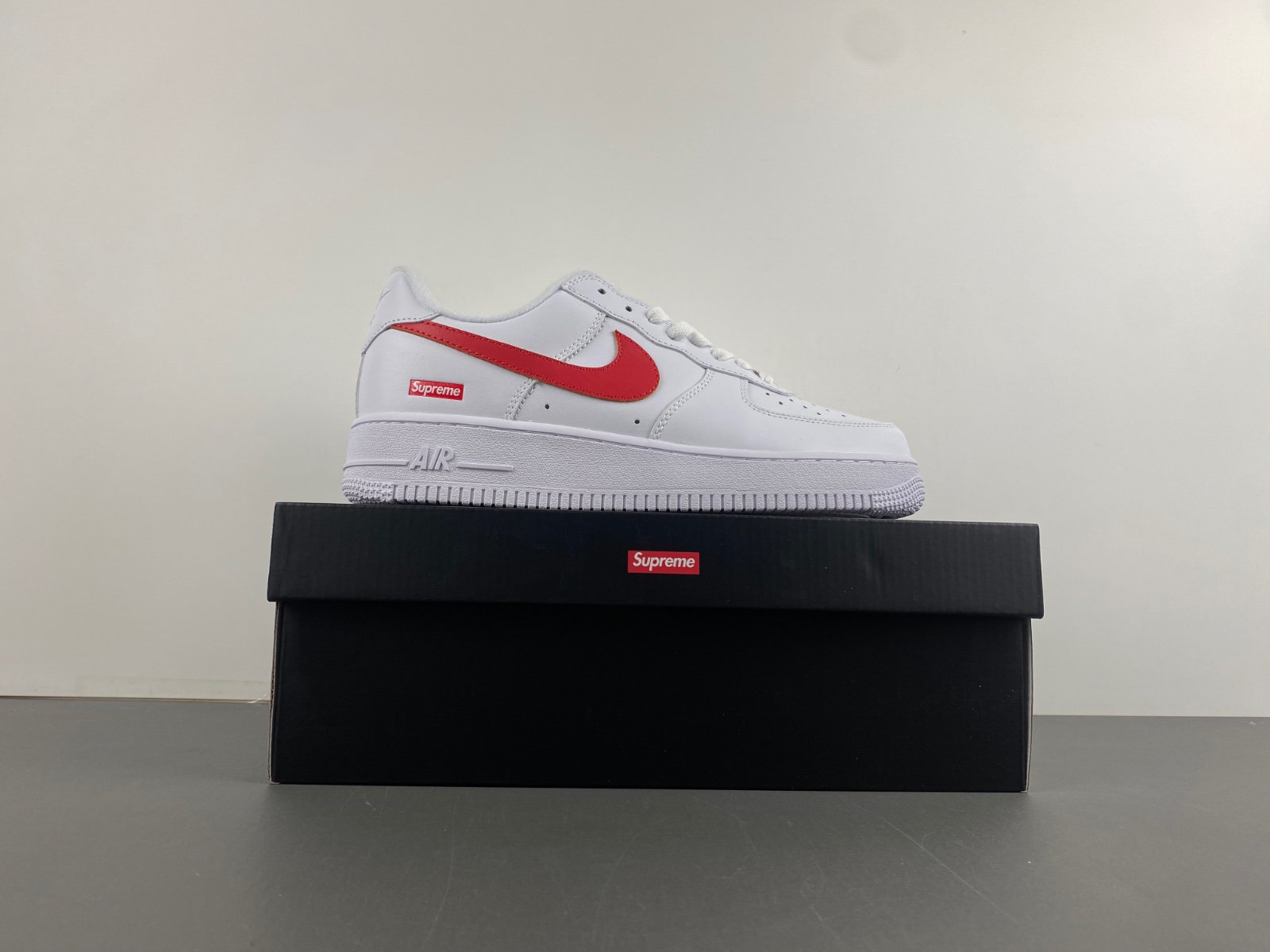 Nike Air Force 1 Low Supreme Shanghai Exclusive CU9225-101