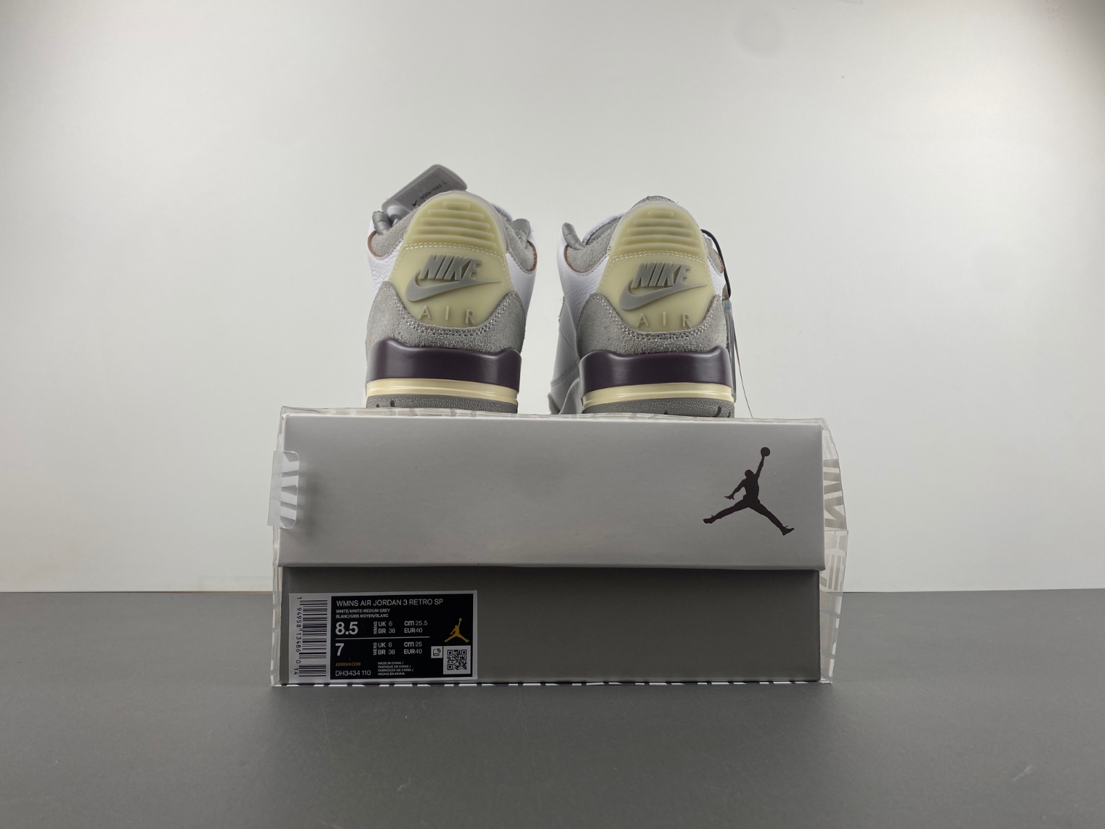 Jordan 3 Retro SP A Ma Maniére