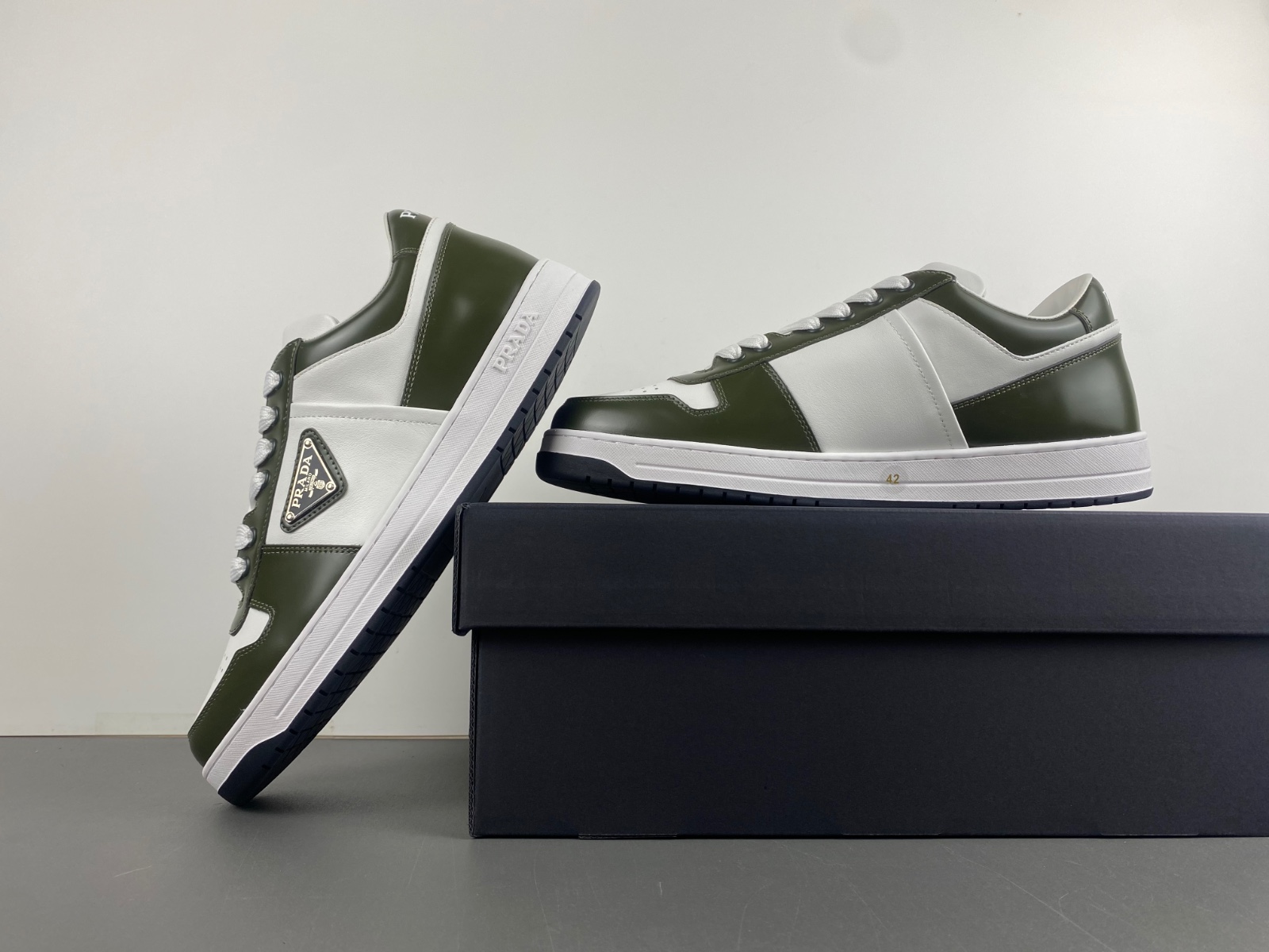 Prada Downtown Womens Sneakers In White/Green