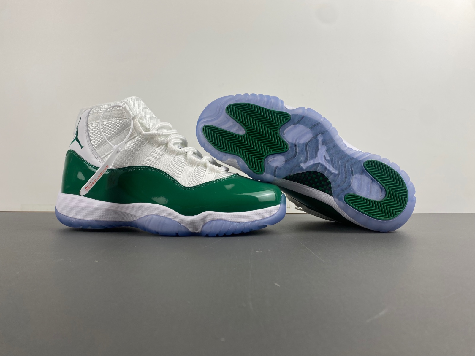 Air Jordan 11 High 'Green White' CT8012-113