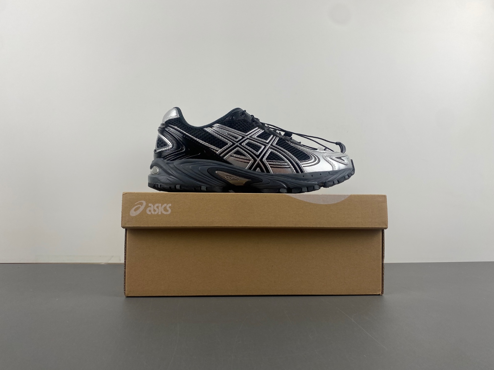 Asics Gel-Kahana Tr V4 