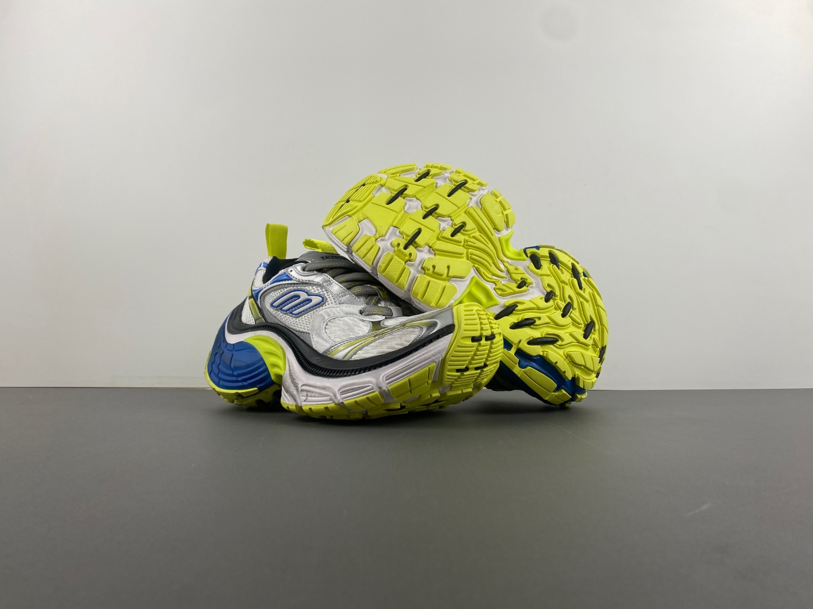 Balenciaga 10XL Sneaker In White/Blue/Fluorescent Green 792779 W2MV2 9741