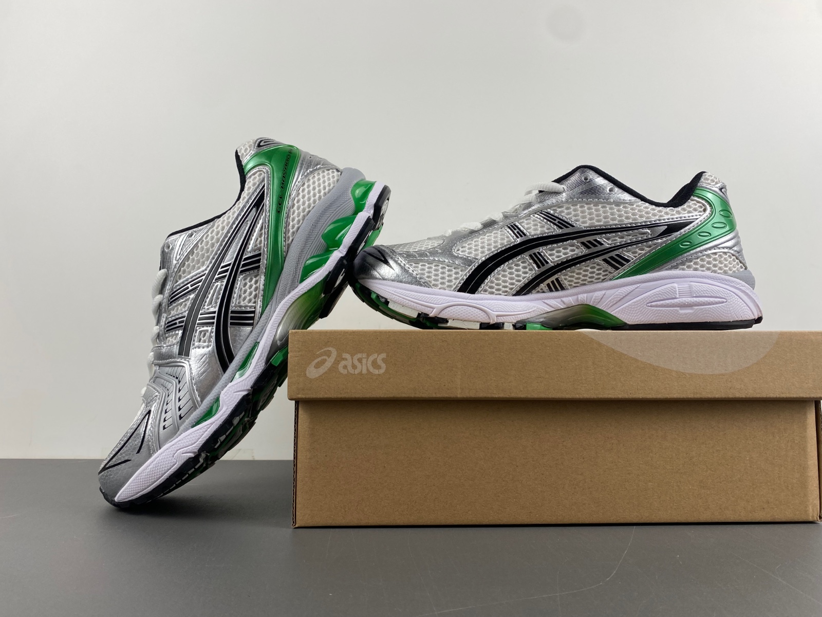 Asics GEL-KAYANO 14  Bright Lime