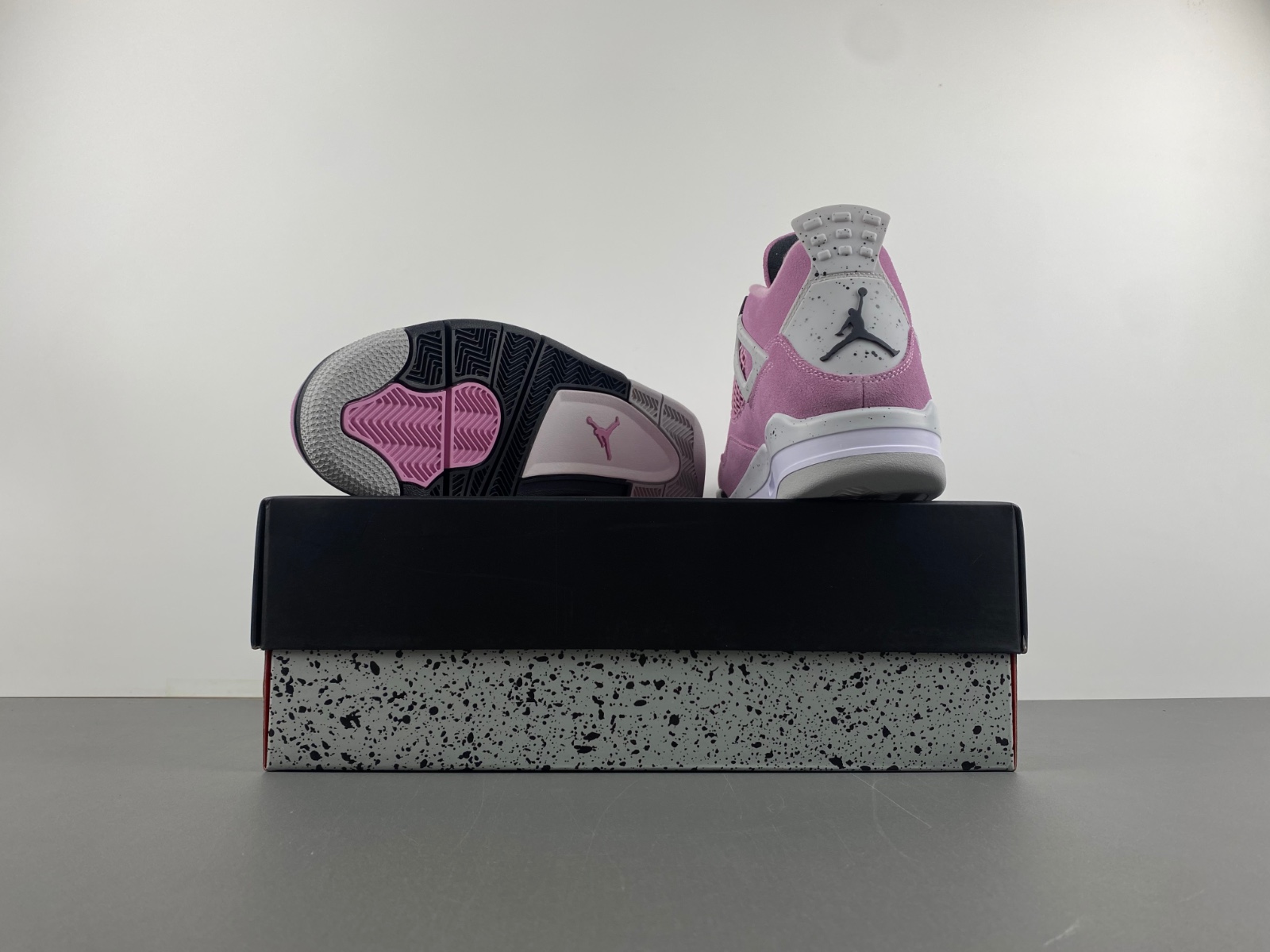 Air Jordan 4 Retro Orchid - New Women | Color: Pink |