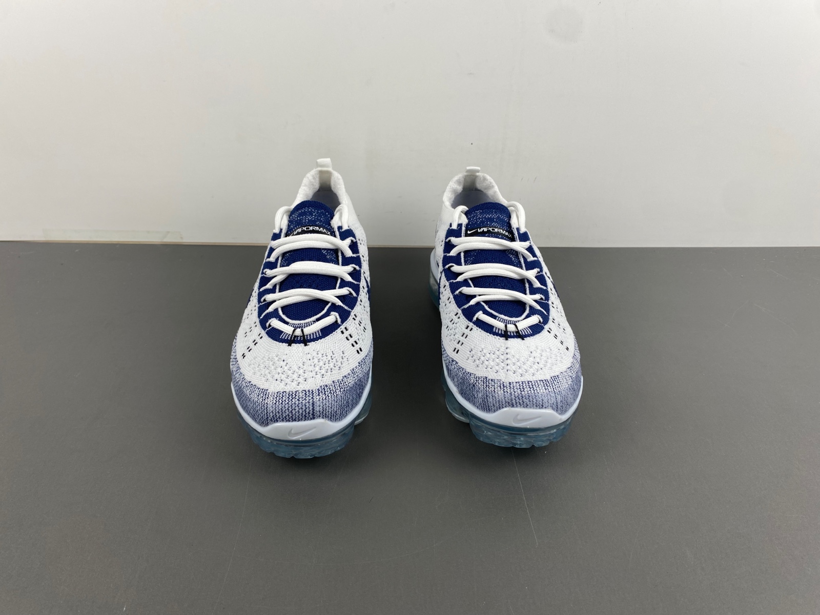 Nike Air VaporMax 2023 FK Men's Shoes in Pure Platinum/Court Blue/Pure Platinum DV1678-009