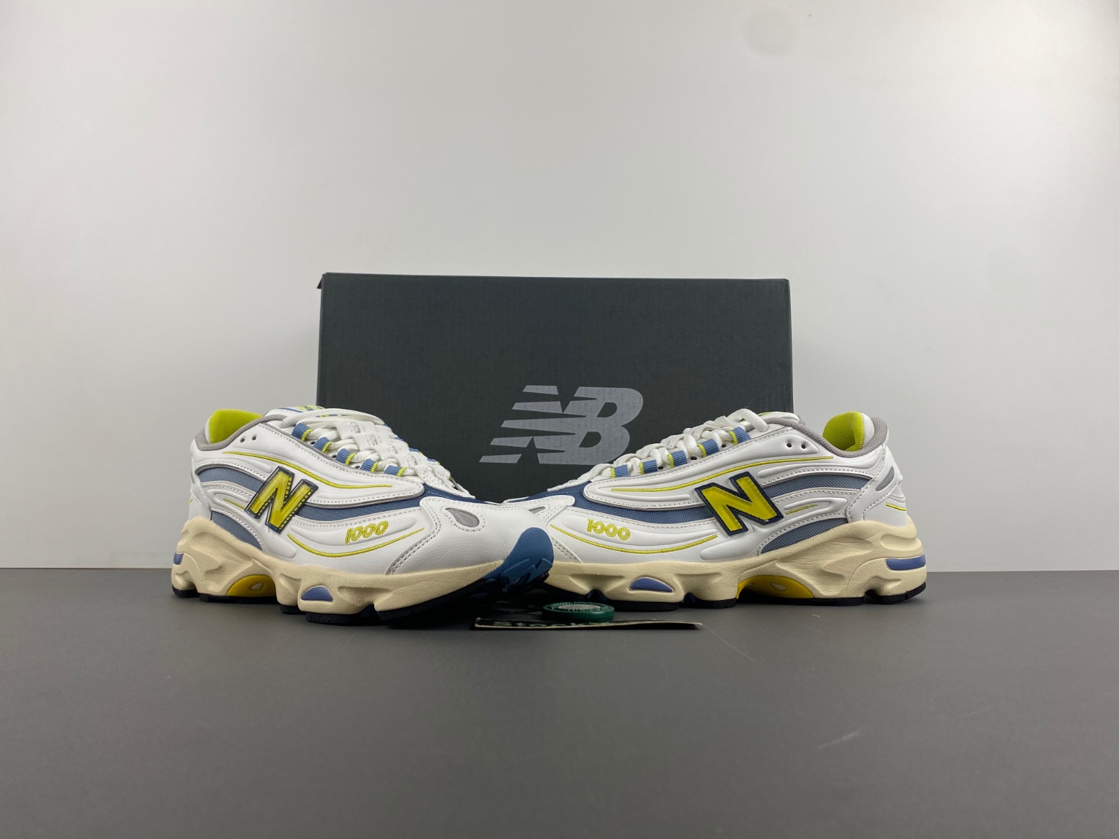 New Balance 1000 Sea Salt/Heron Blue Women's Shoes, White/Blue/Yellow M1000CV