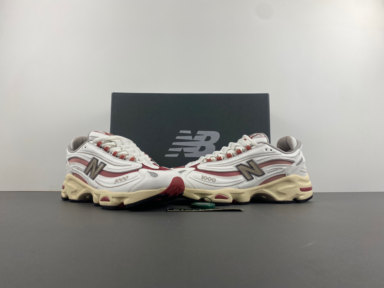 New Balance 1000Sea Salt Astro Dust M1000CB