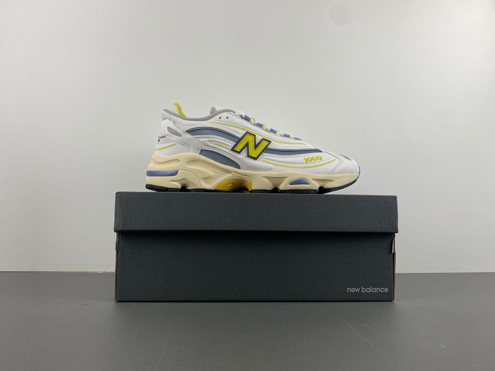 New Balance 1000 Sea Salt/Heron Blue Women's Shoes, White/Blue/Yellow M1000CV